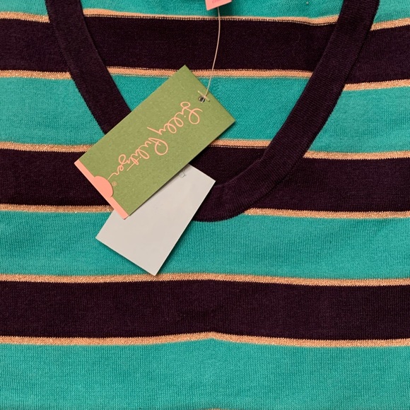 Turquoise spring lily sweater - Picture 3 of 9